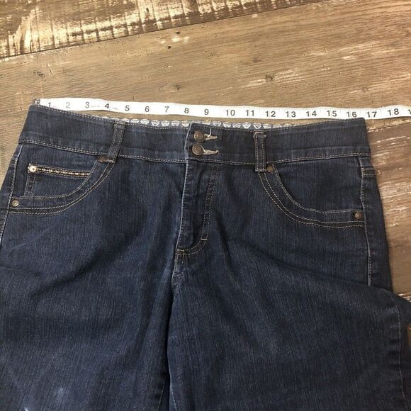 BANDOLINO BOHEME CAPRI JEANS WOMEN'S SIZE 8 STRETCH CUFFED HEM DARK WASH - Picture 6 of 11